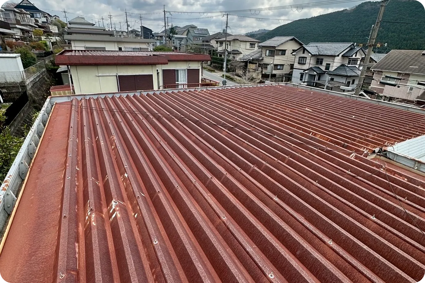 奈良県宇陀市　K様邸　（折板屋根：金属） BEFORE